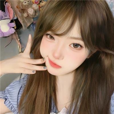 小姨多鹤 封面