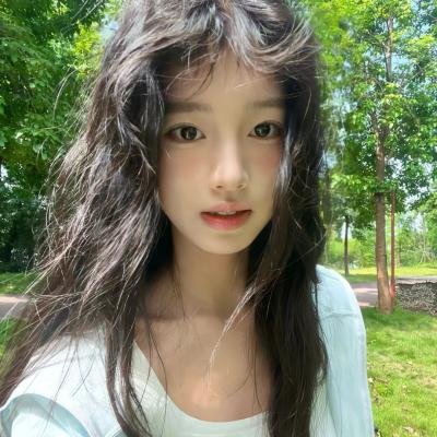 手枪女孩 封面