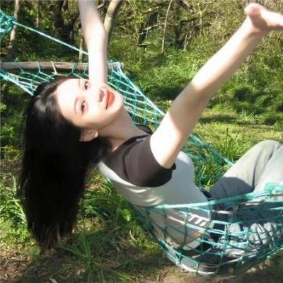 华利斯与爱德华 封面